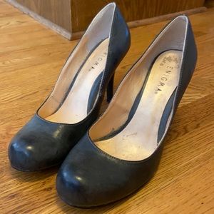 Enigma Heels Dark Grey